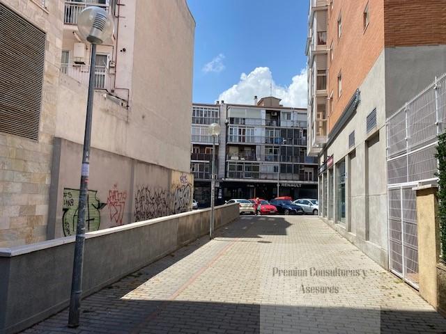 For sale of commercial in Madrid