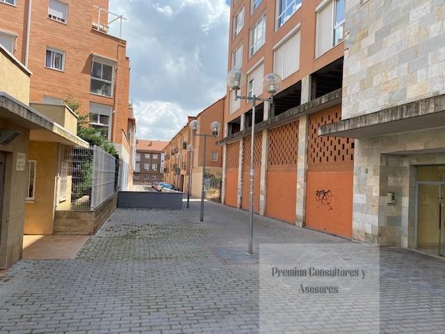 For sale of commercial in Madrid