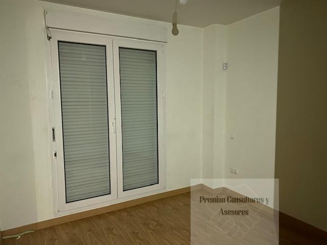 For sale of flat in Madrid