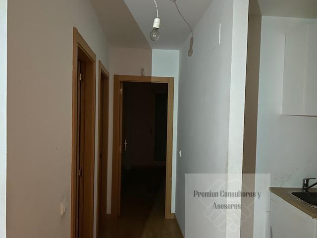 For sale of flat in Madrid