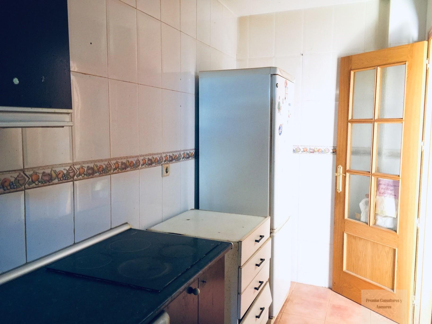 For sale of flat in Villa del Prado