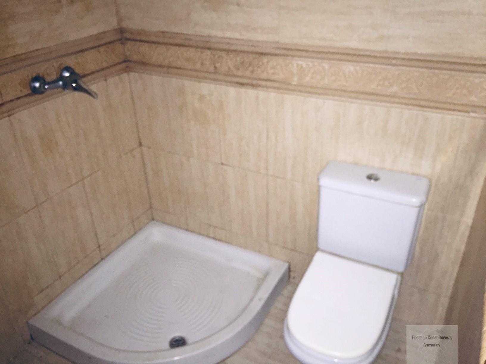 For sale of flat in Villa del Prado