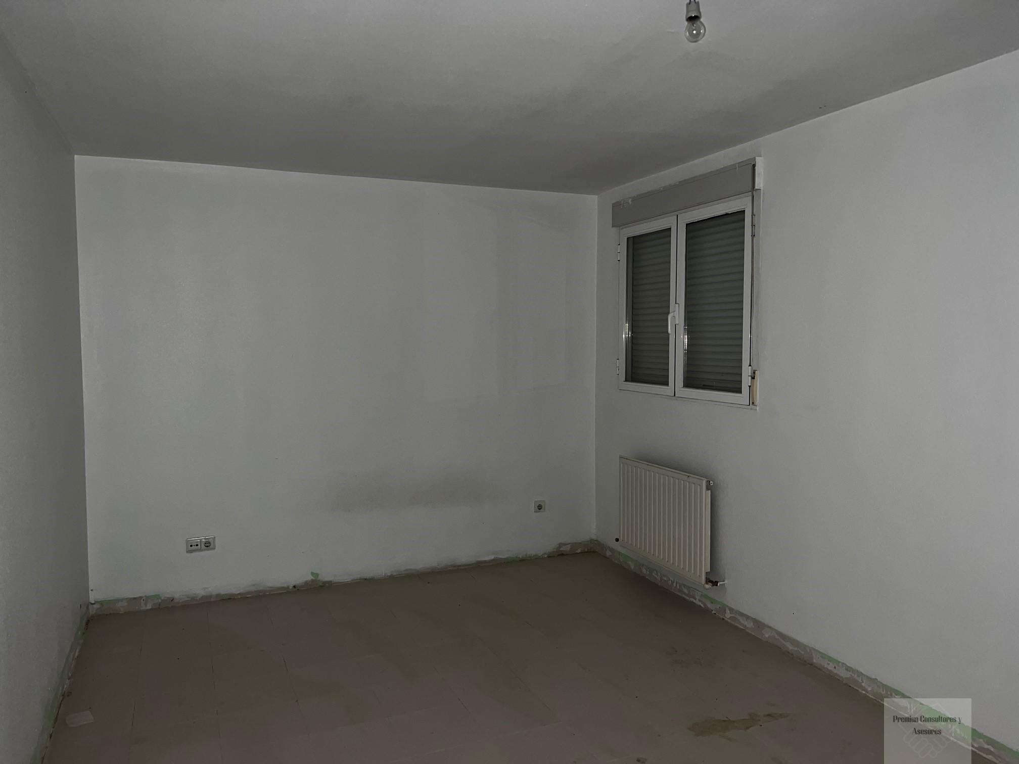 For sale of house in Serracines