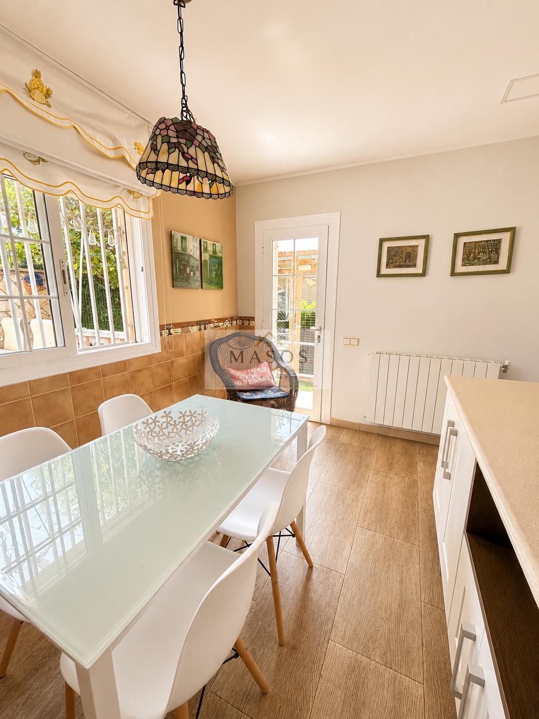 Venta de chalet en Cubelles