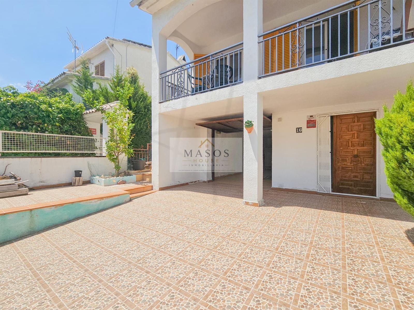 Venta de casa en Coma - Ruga