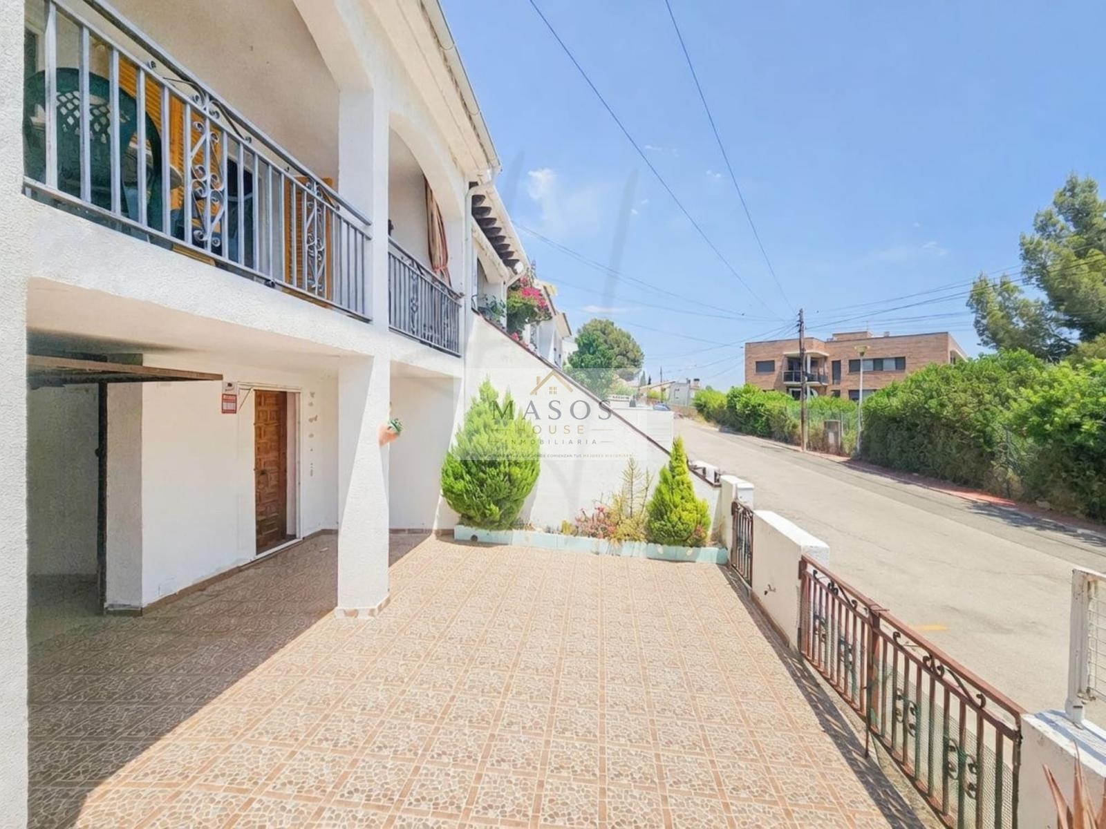 Venta de casa en Coma - Ruga