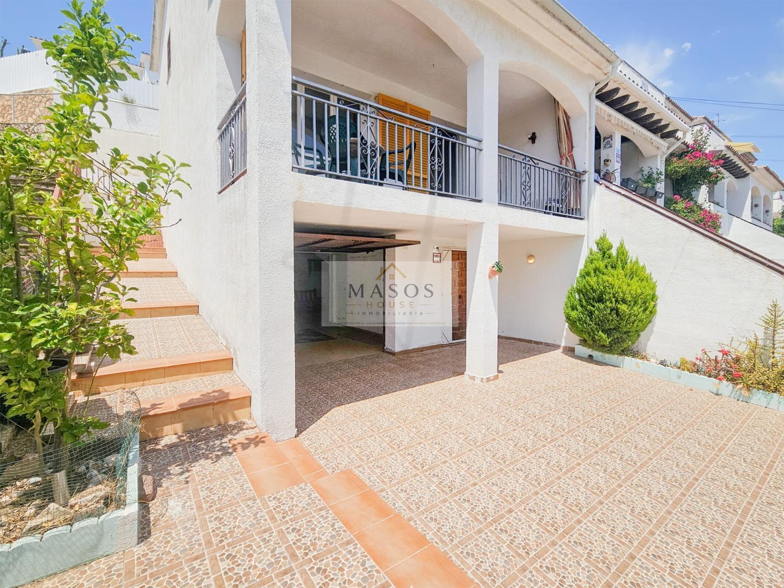 Venta de casa en Coma - Ruga