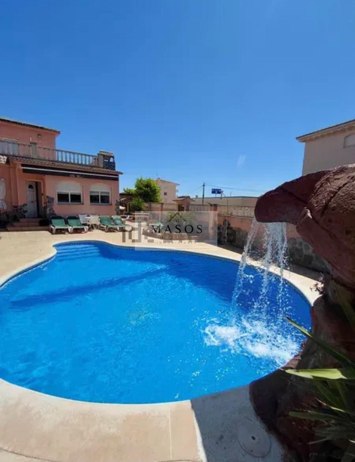 Venta de casa en Coma - Ruga