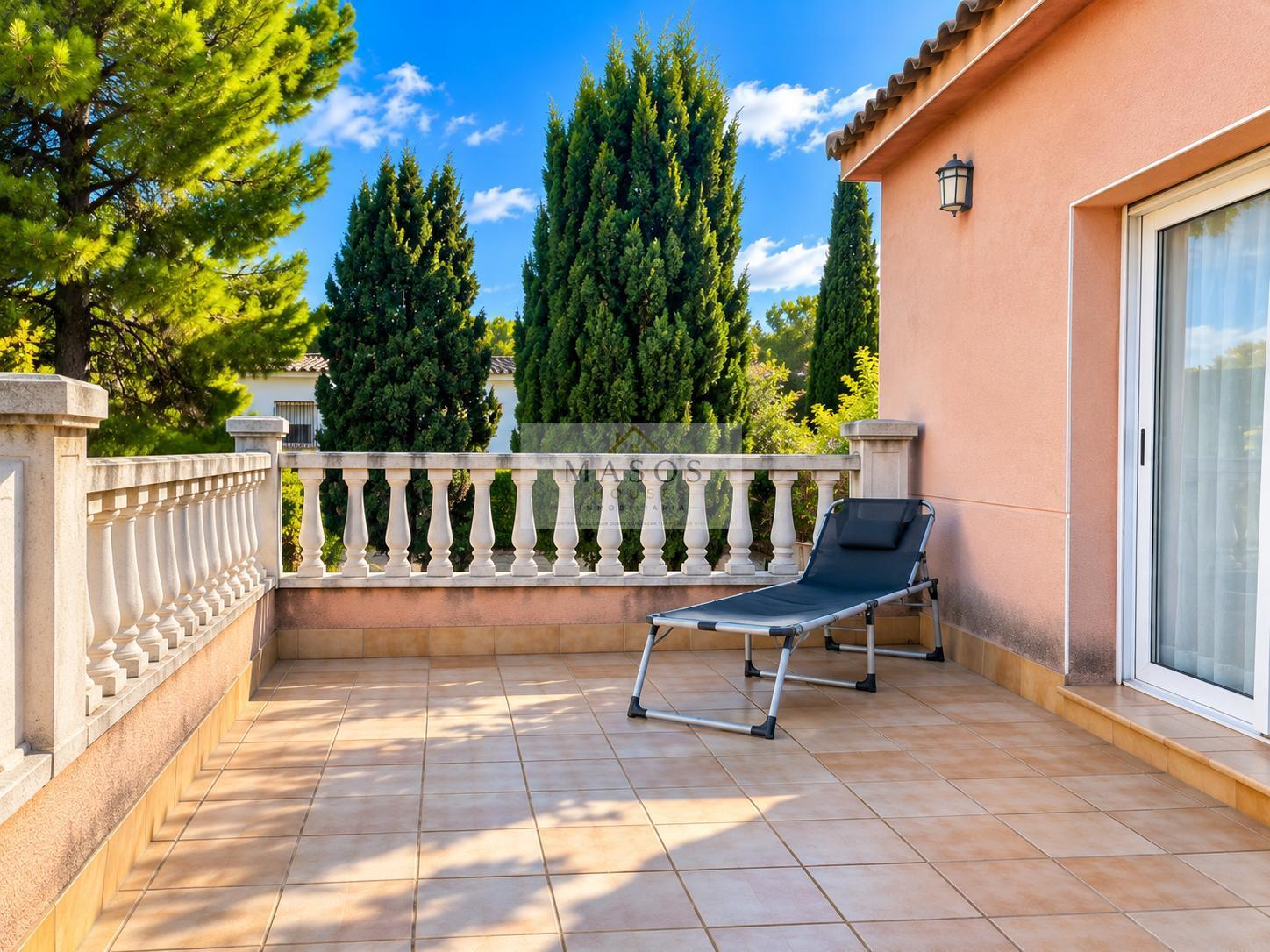 Venta de villa en Coma - Ruga