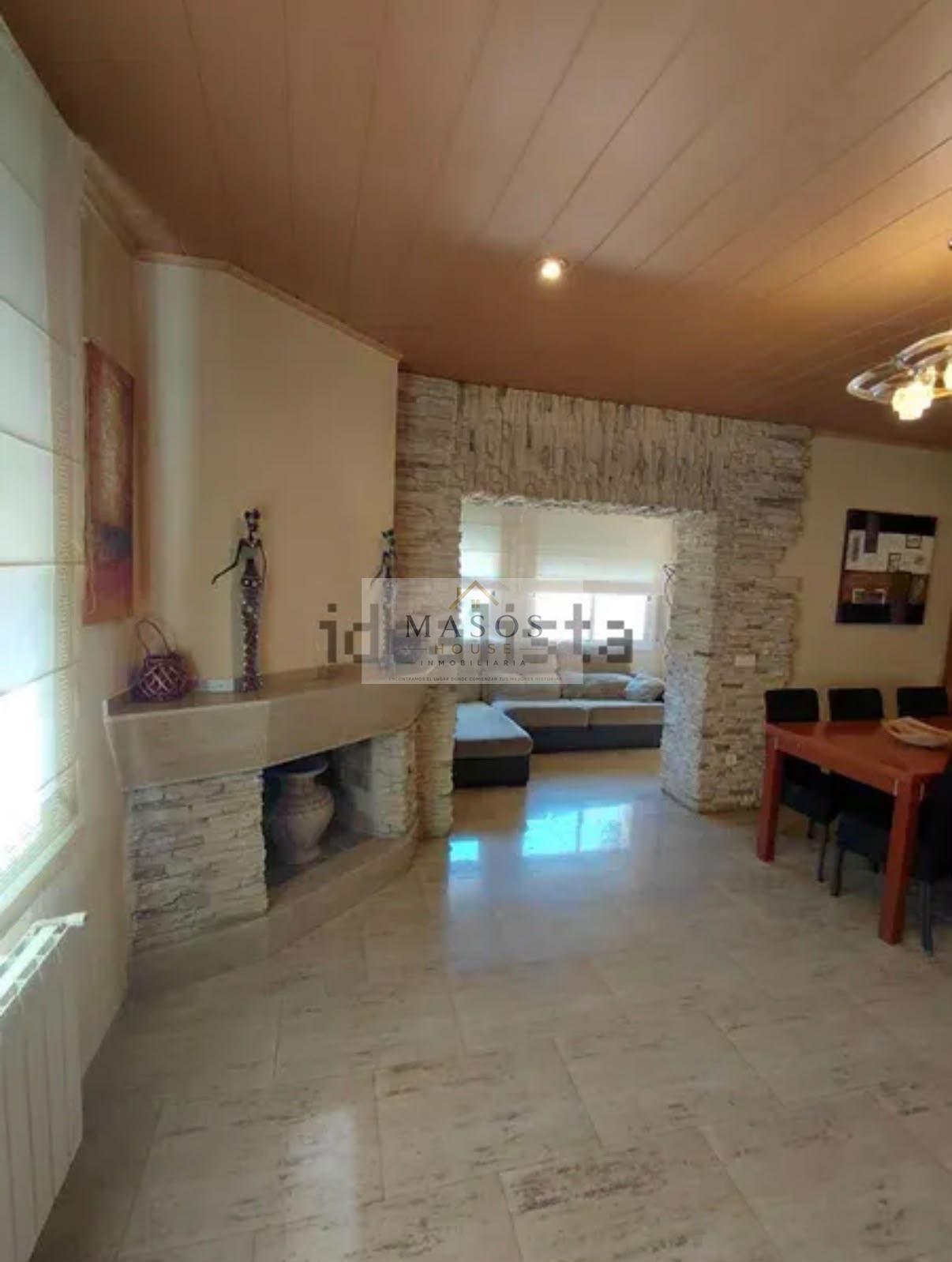 Venta de casa en Coma - Ruga