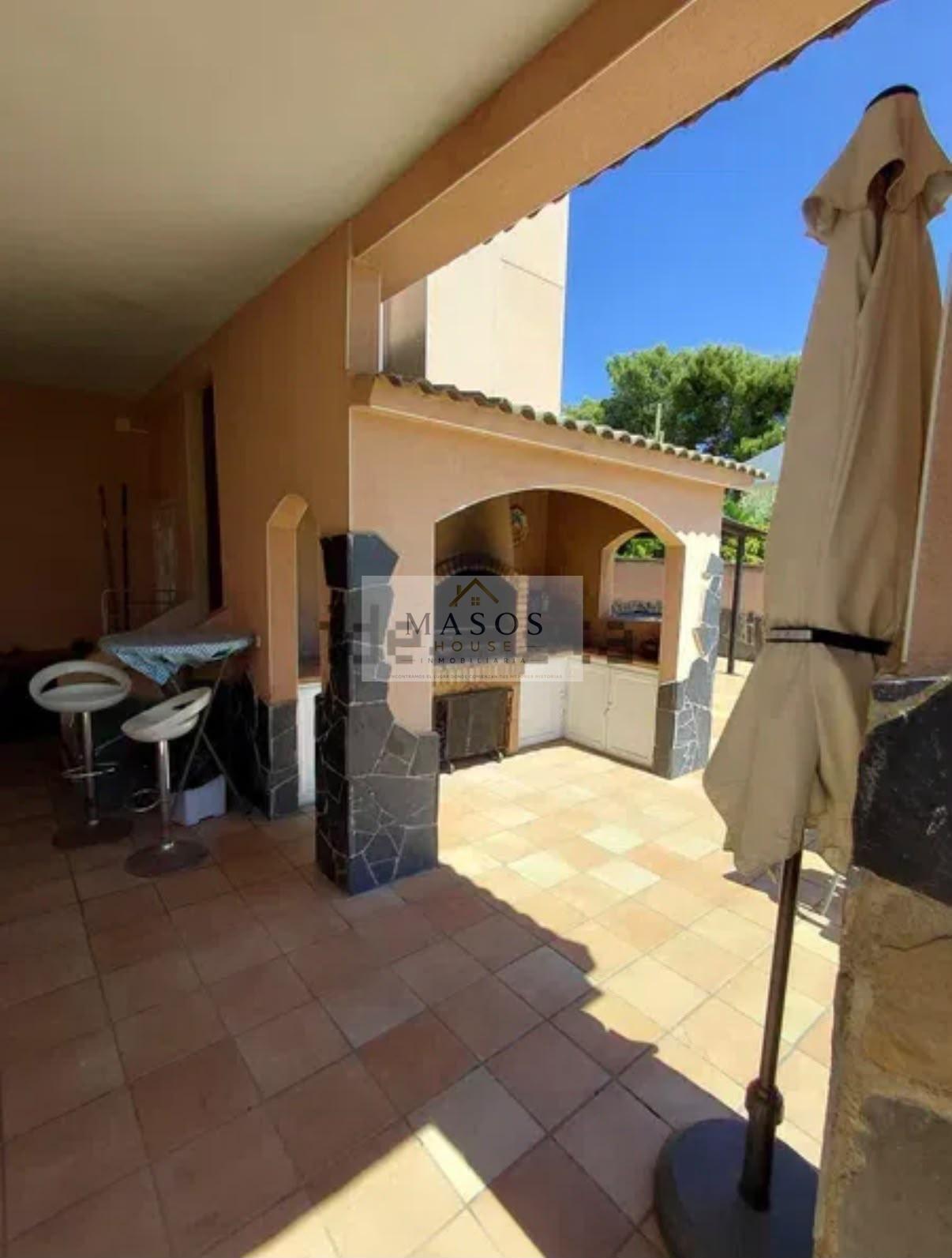 Venta de casa en Coma - Ruga