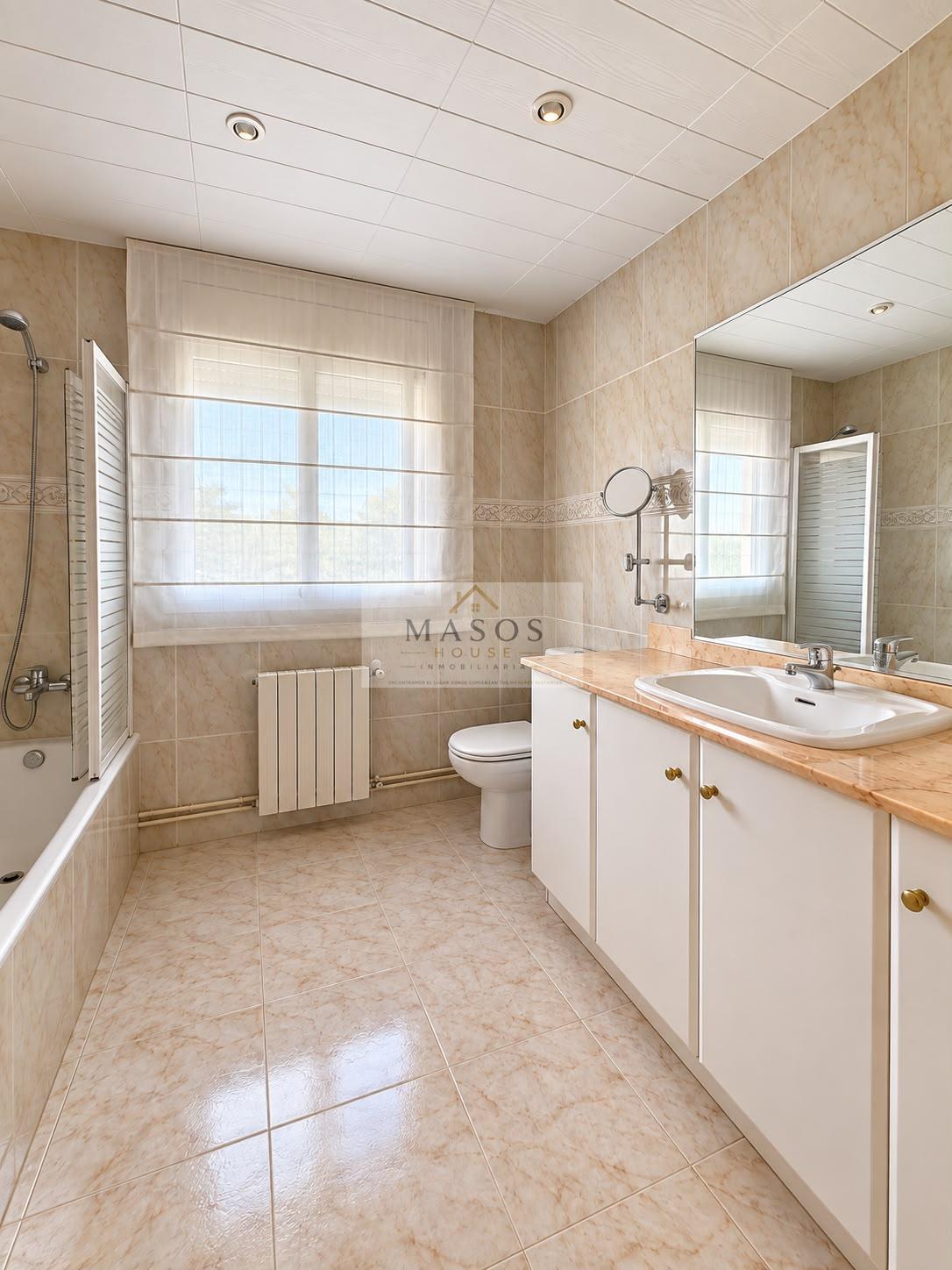 Venta de casa en La Bisbal del Penedès