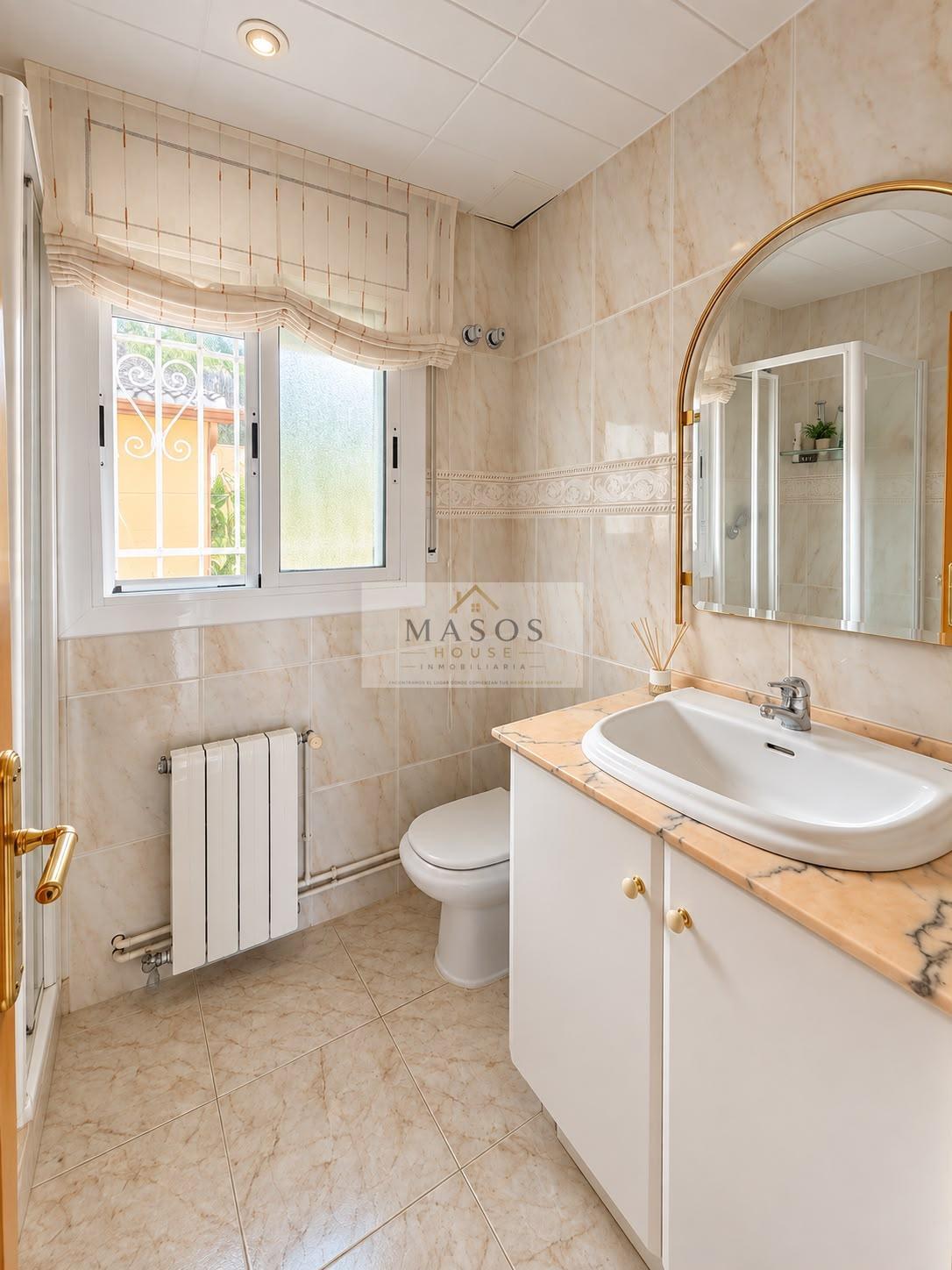 Venta de casa en La Bisbal del Penedès