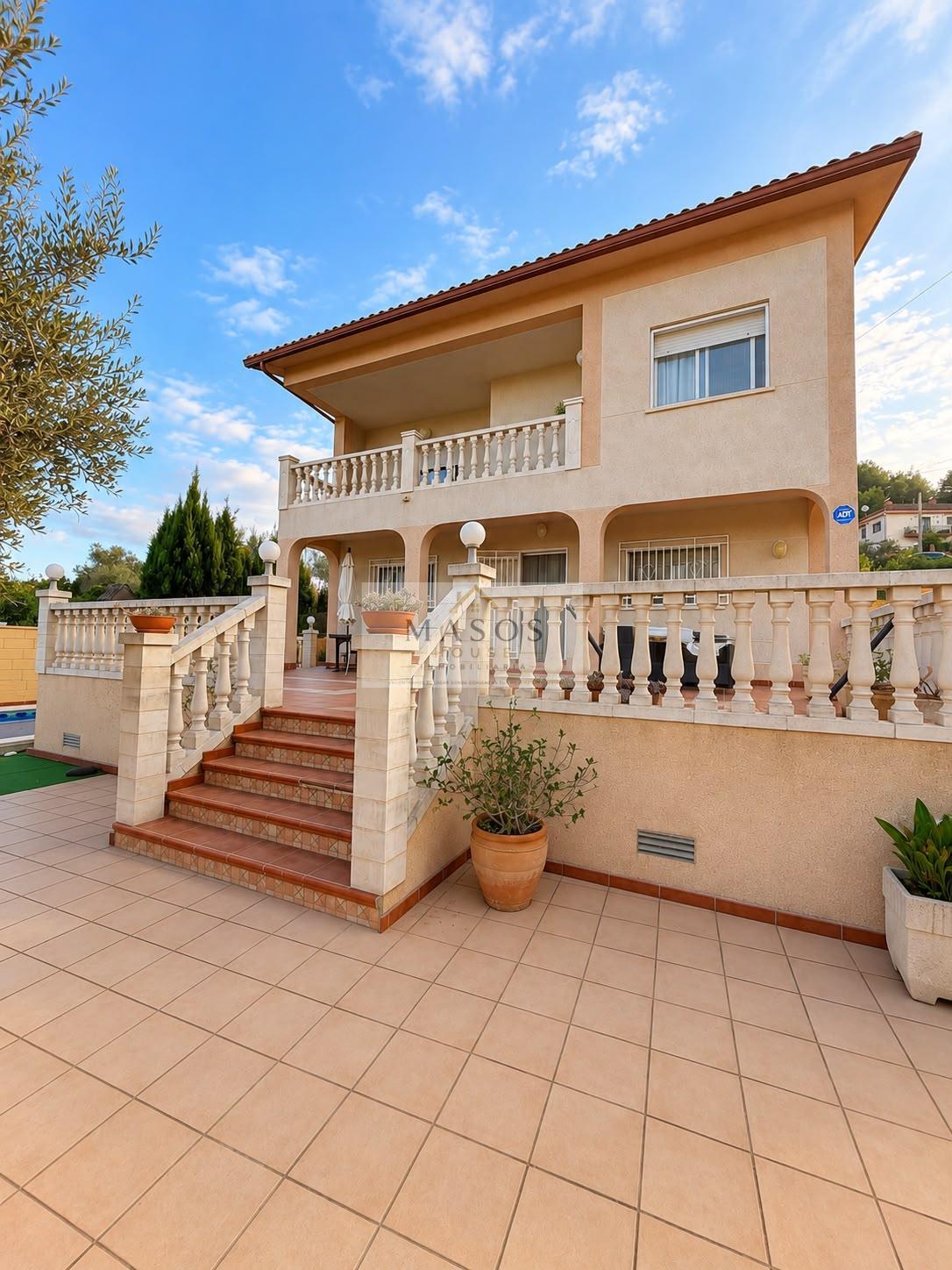Venta de casa en La Bisbal del Penedès