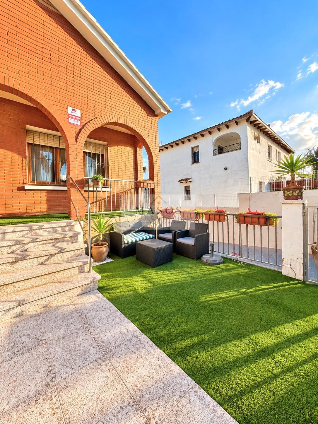 Venta de casa en Coma - Ruga