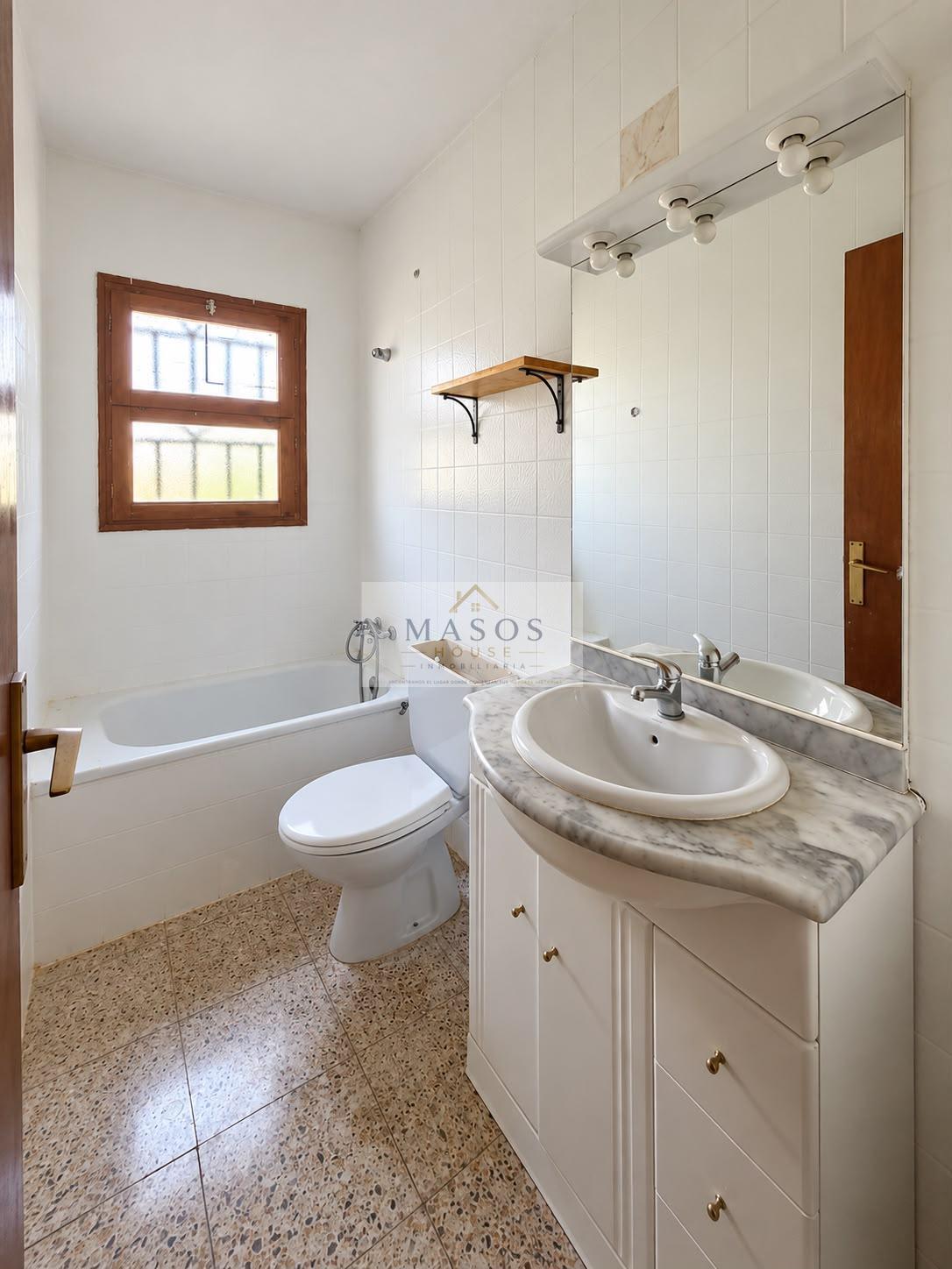Venta de casa en La Bisbal del Penedès
