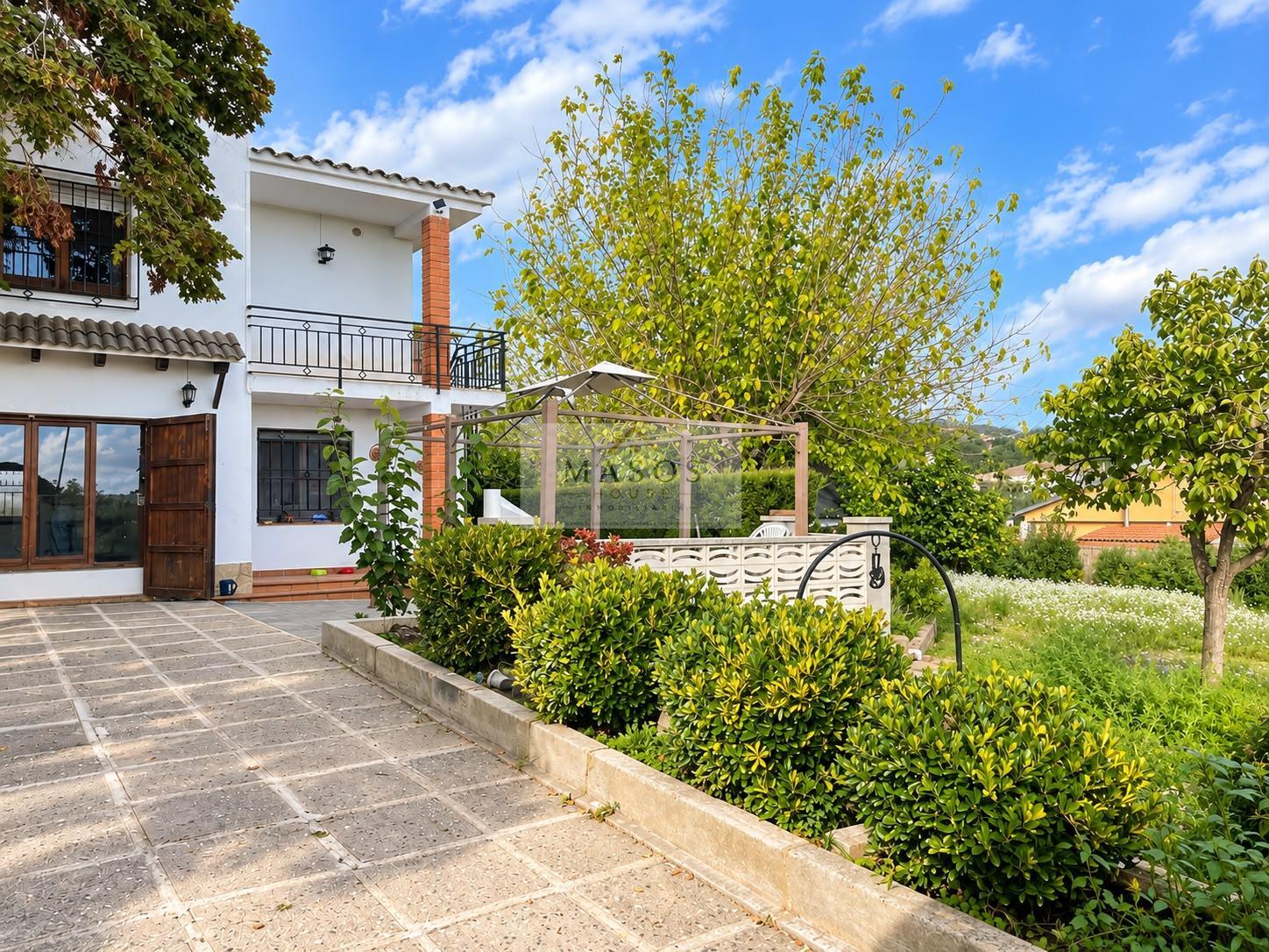 Venta de casa en La Bisbal del Penedès
