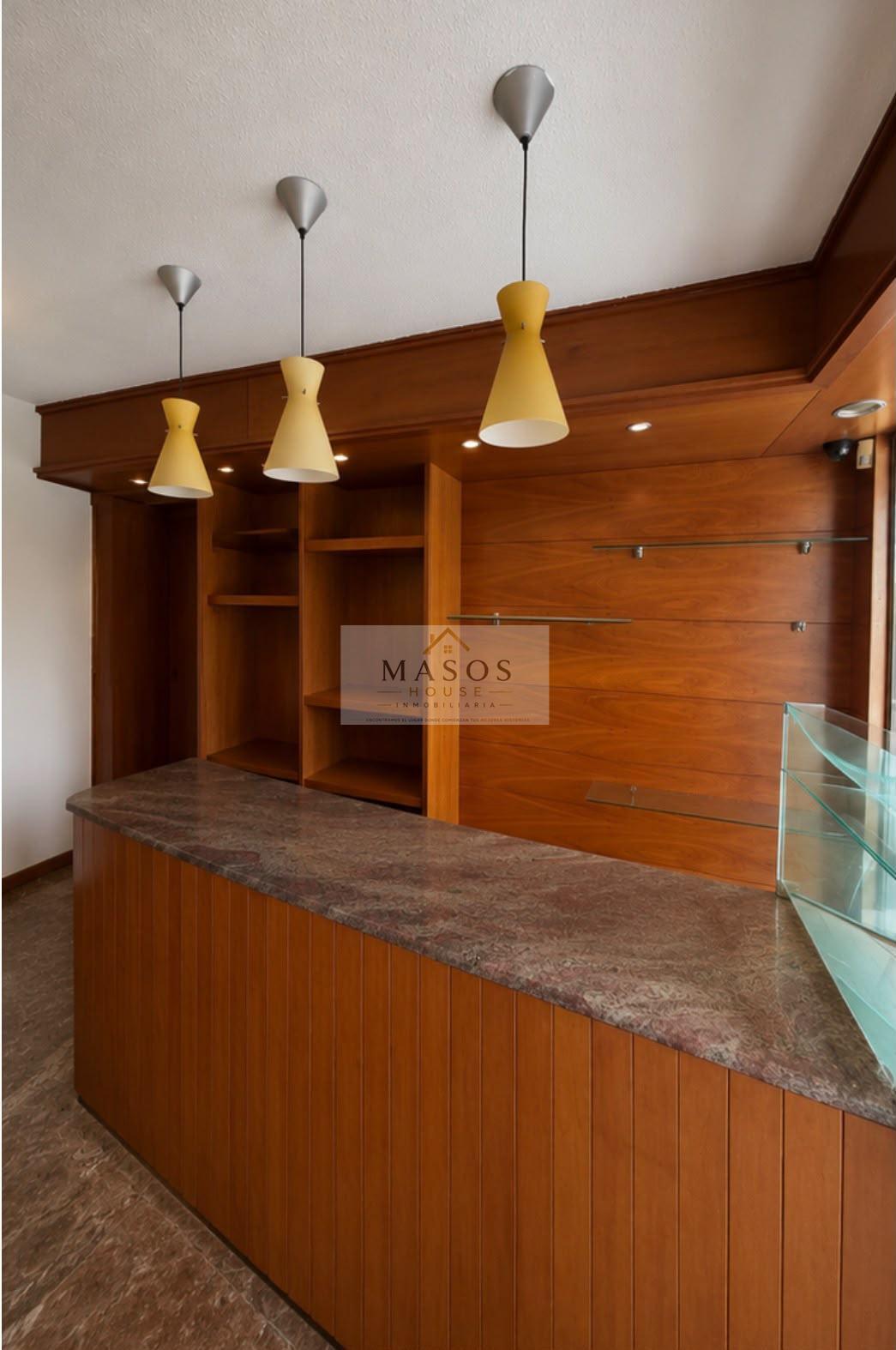 Venta de local en Coma - Ruga