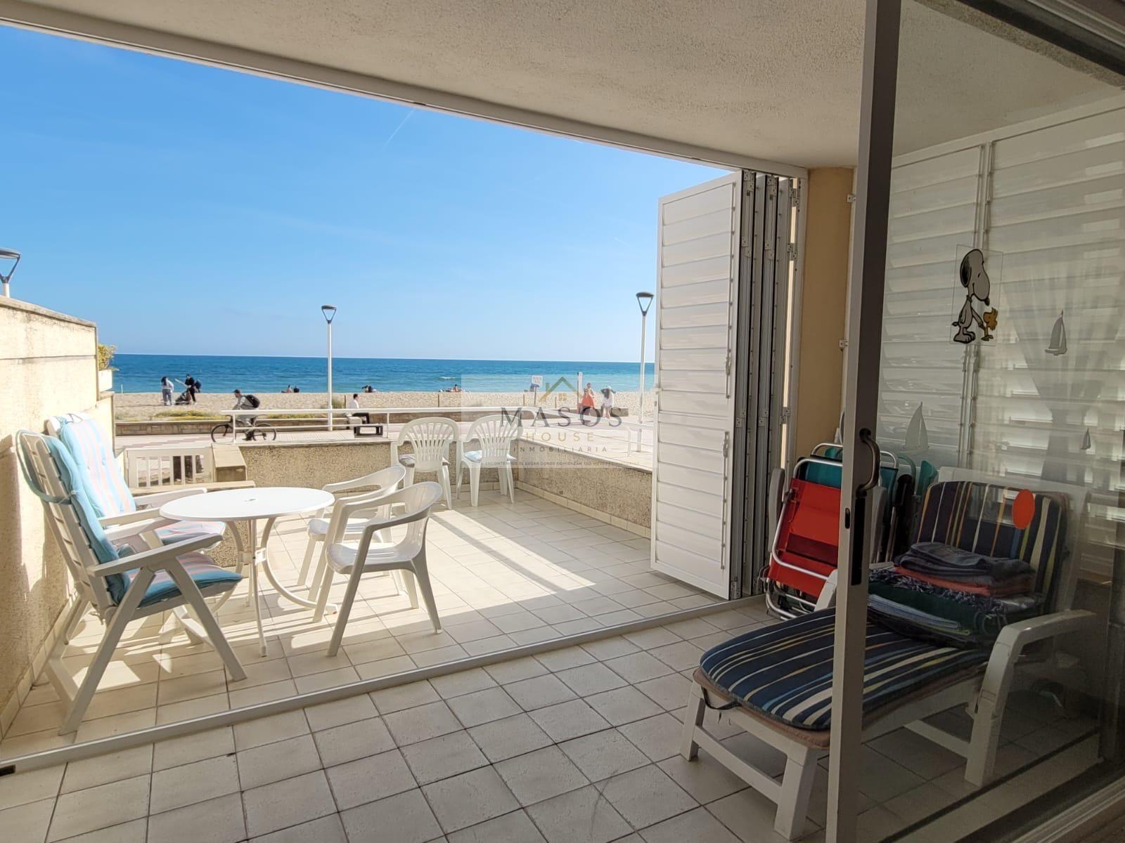 Venta de planta baja en Calafell