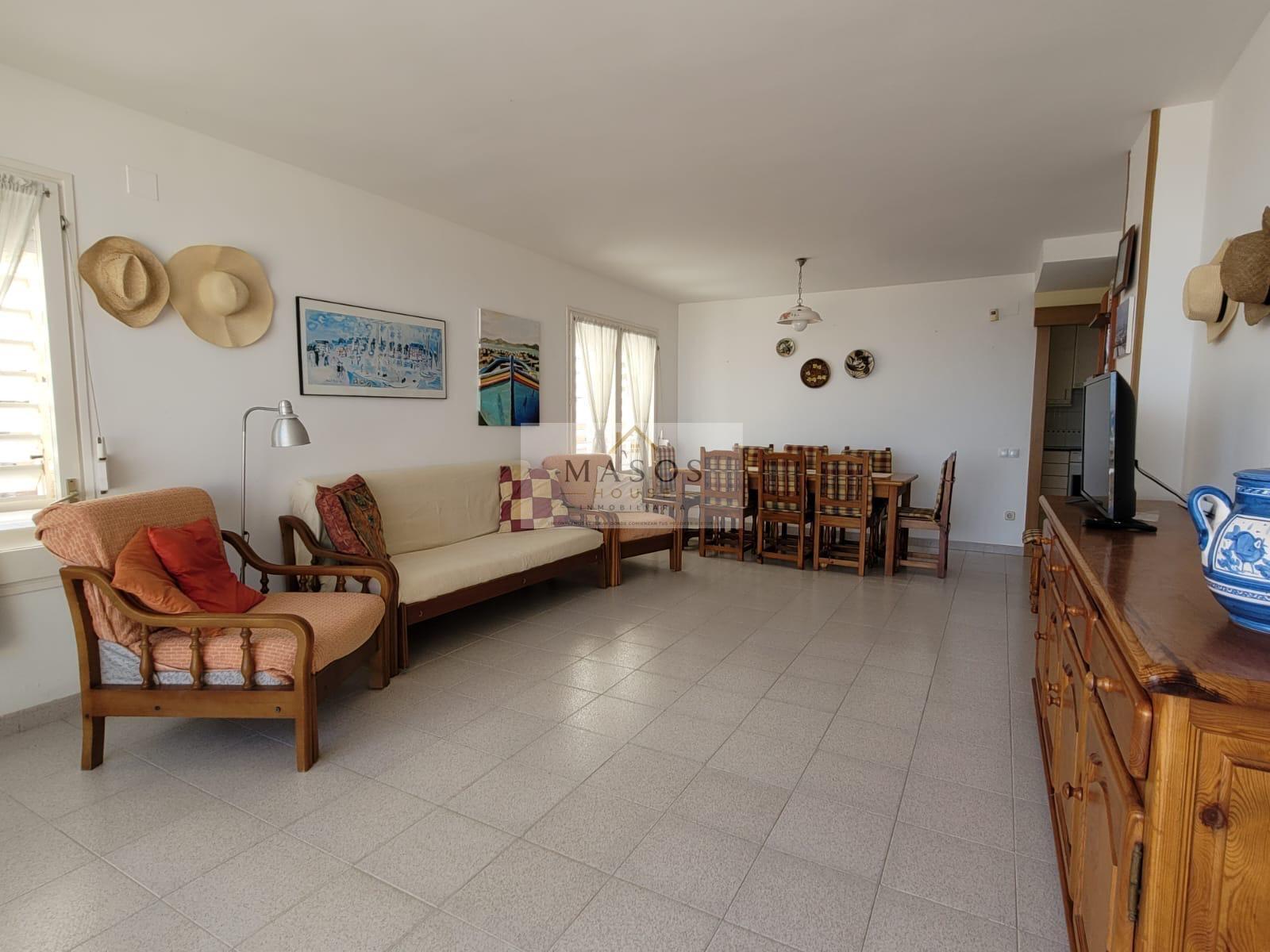 Venta de planta baja en Calafell