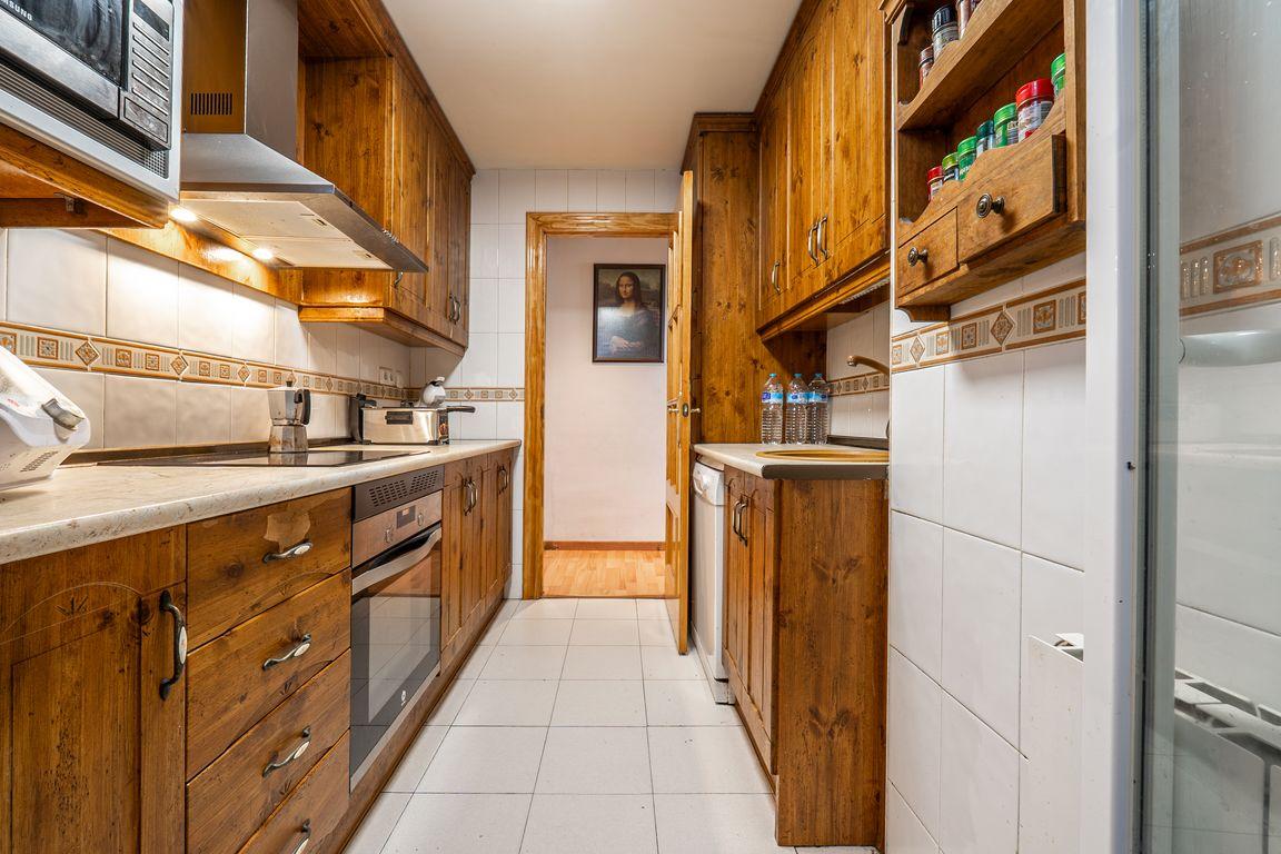 For sale of flat in Churriana de la Vega