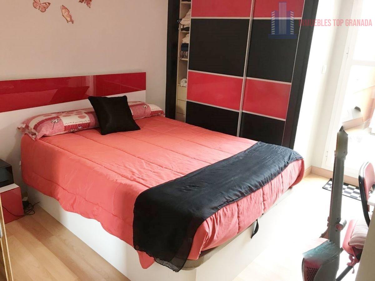 For sale of flat in Atarfe