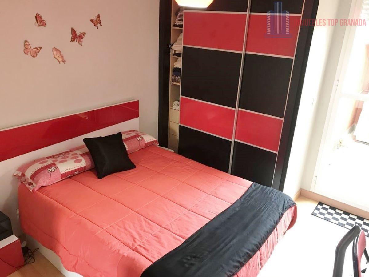 For sale of flat in Atarfe