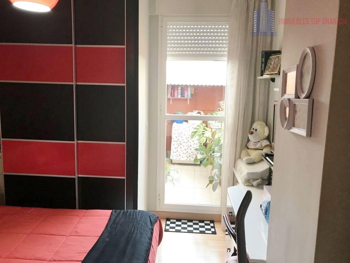 For sale of flat in Atarfe