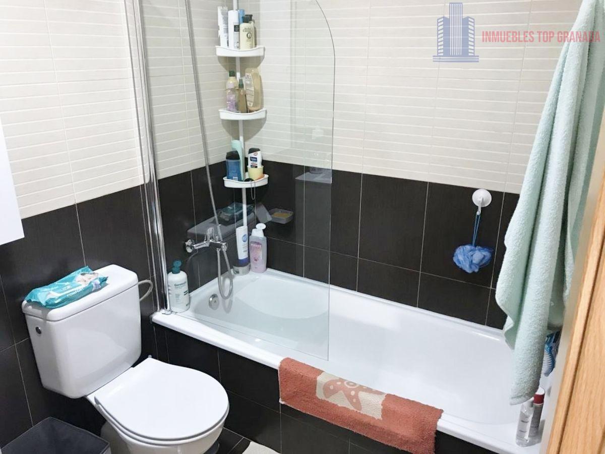 For sale of flat in Atarfe
