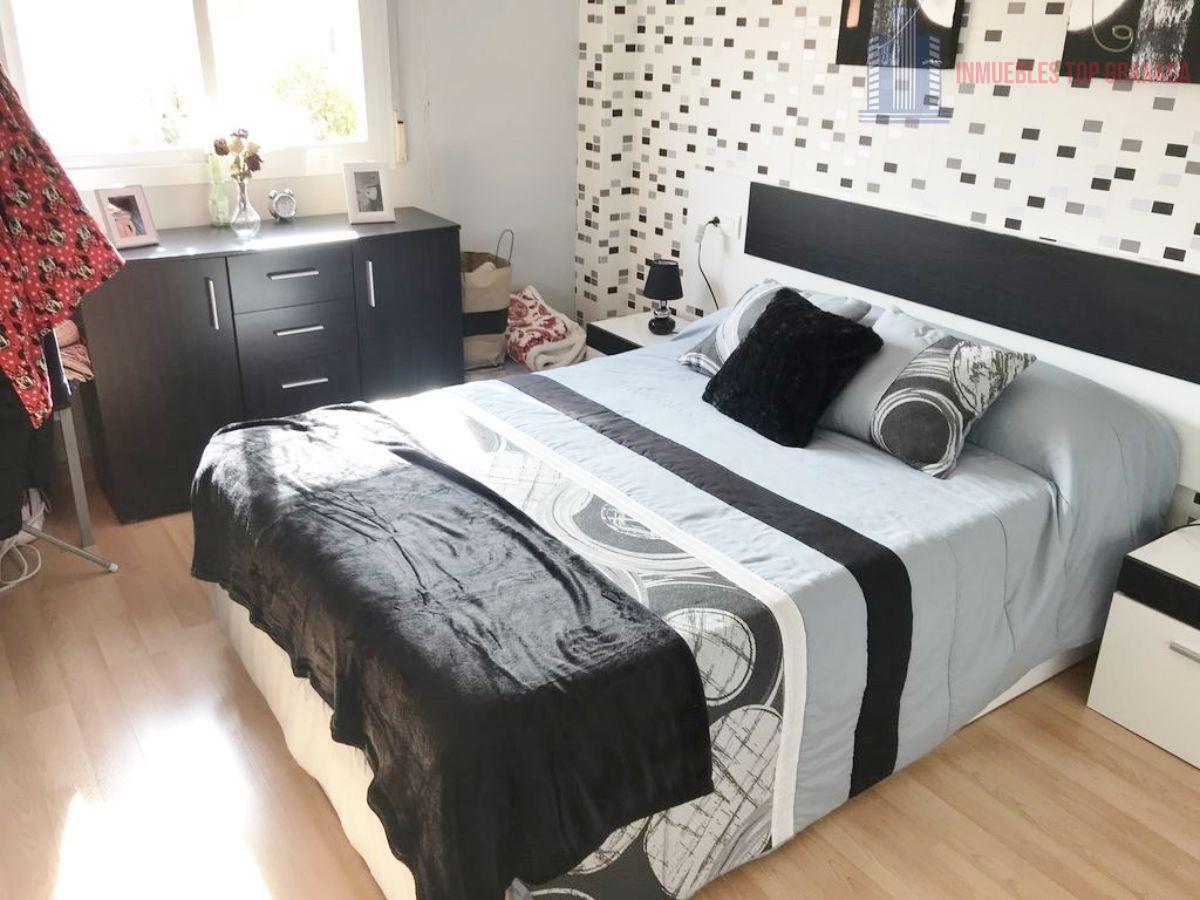 For sale of flat in Atarfe