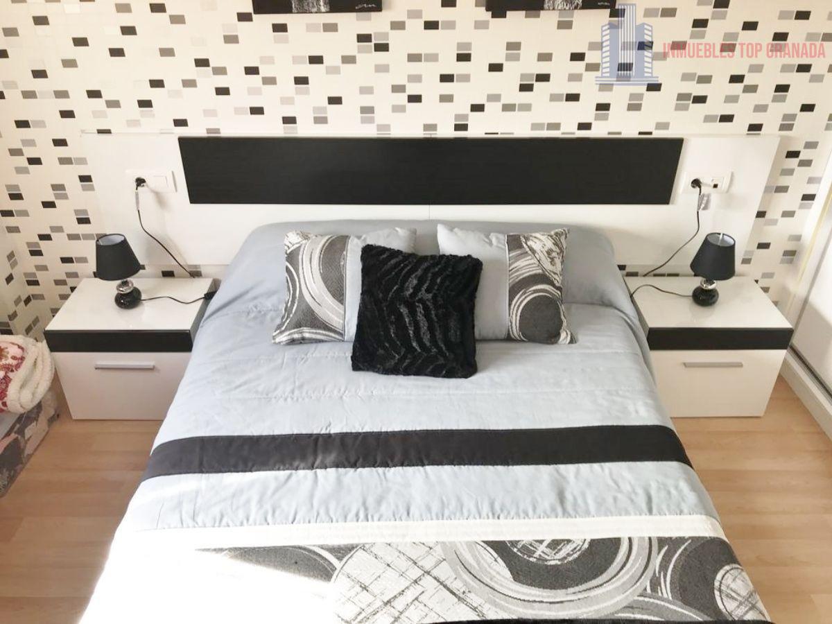 For sale of flat in Atarfe