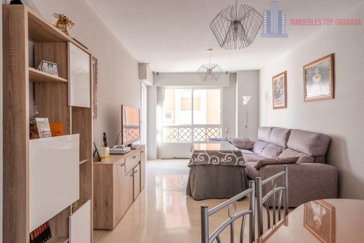 For sale of flat in Dúrcal