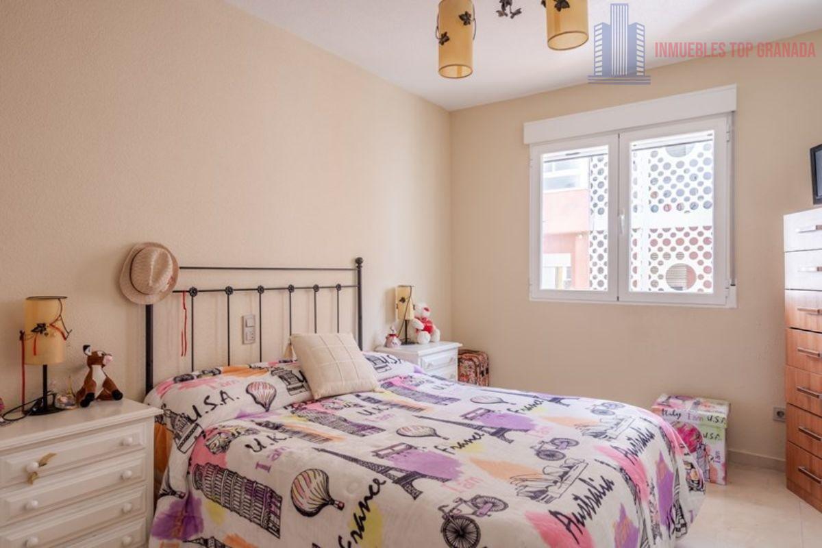 Venta de piso en Dúrcal