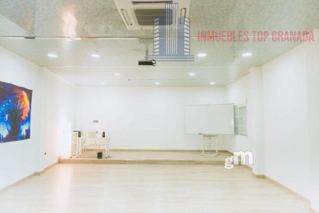For sale of building in Cúllar Vega