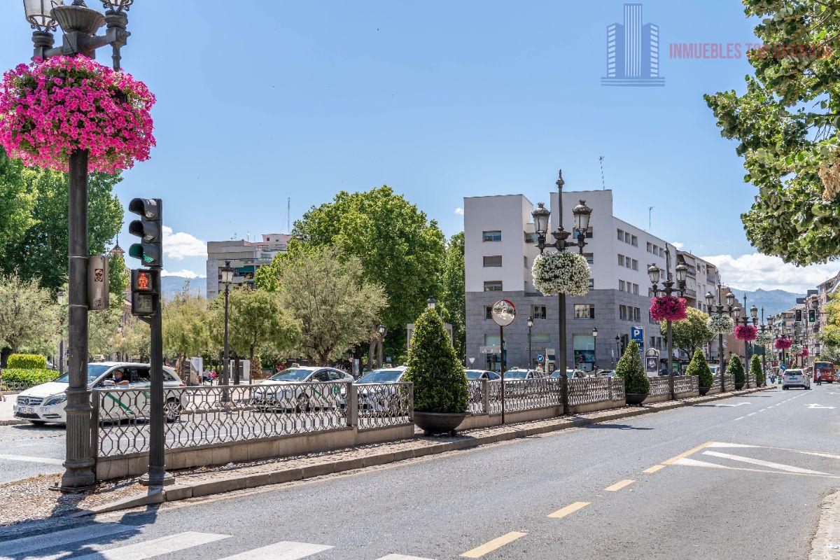 Venta de local comercial en Granada