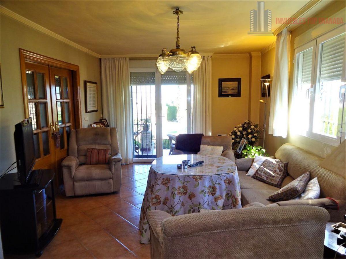 For sale of chalet in Cúllar Vega