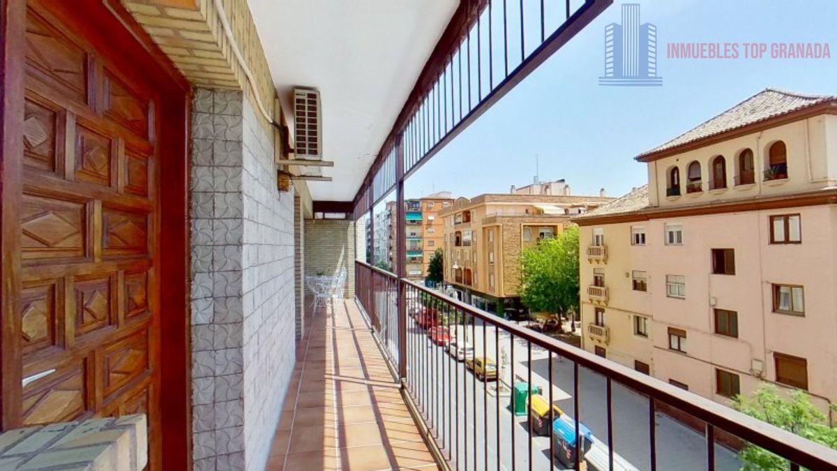 Venta de piso en Granada