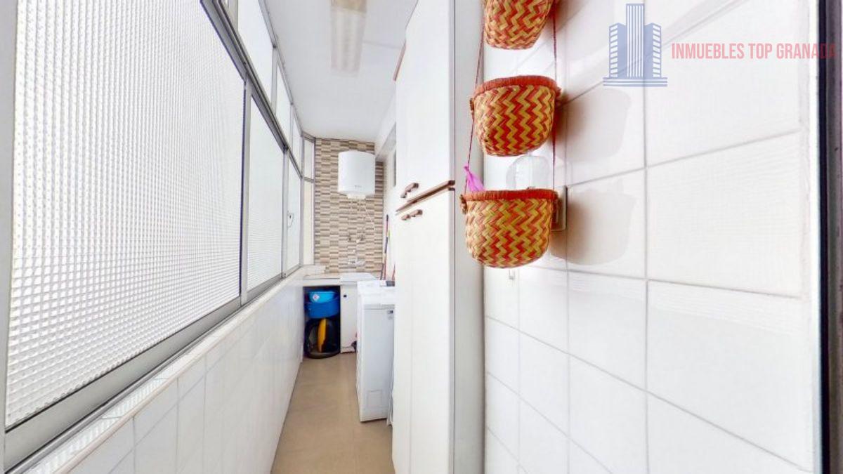 Venta de piso en Granada