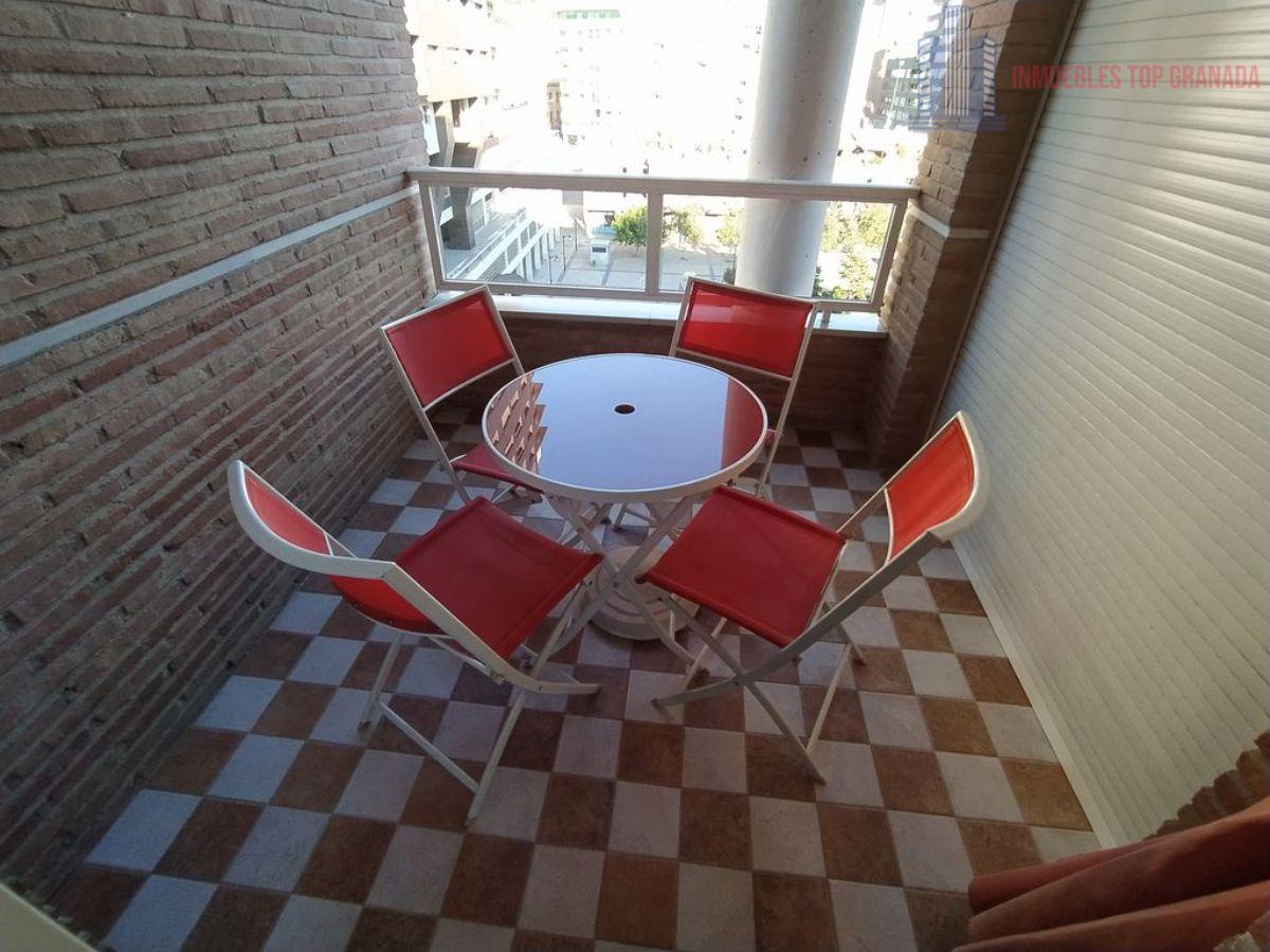 For rent of flat in Granada