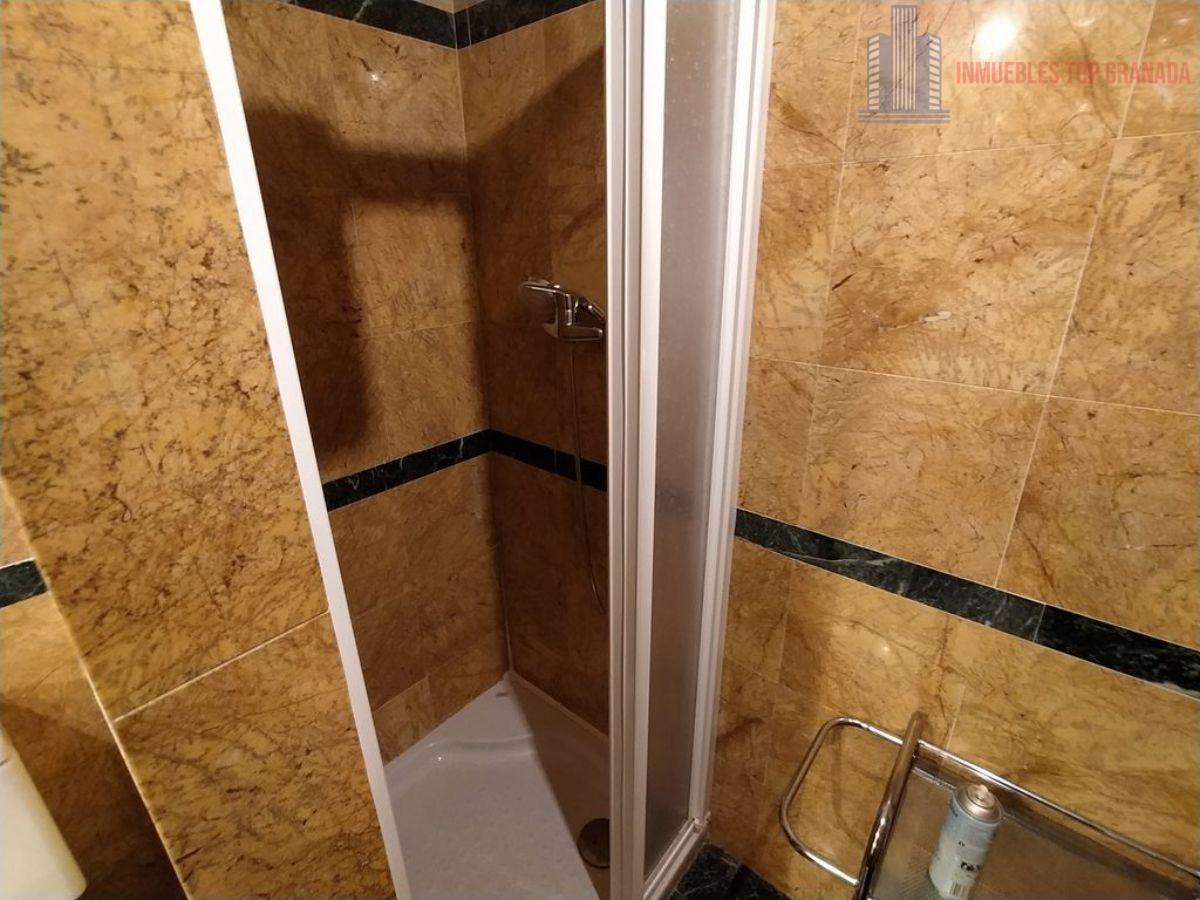 For rent of flat in Granada