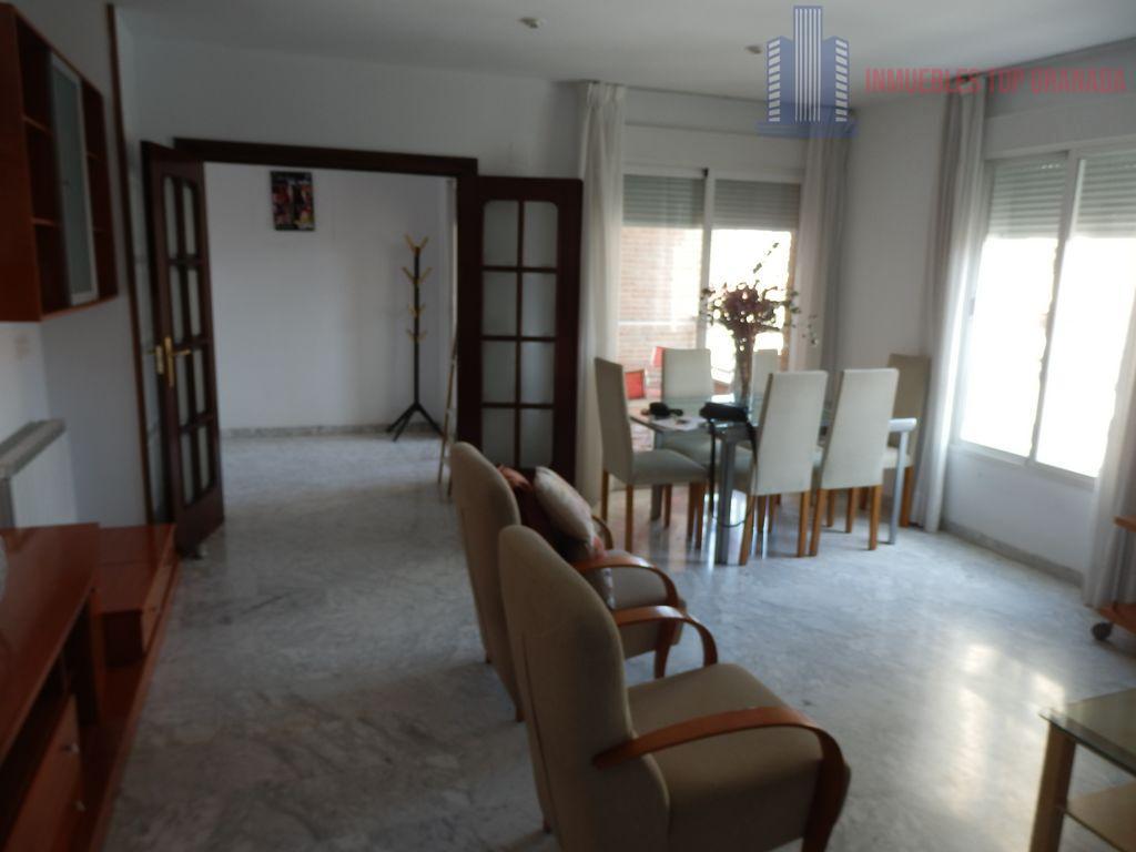For rent of flat in Granada