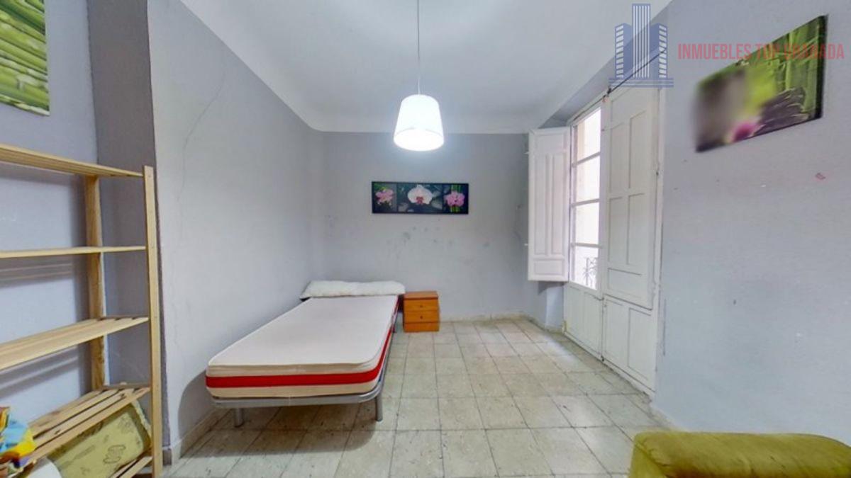 Venta de edificio en Granada