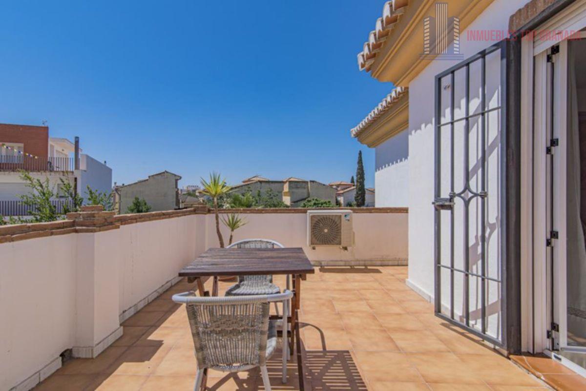 For sale of house in Cúllar Vega
