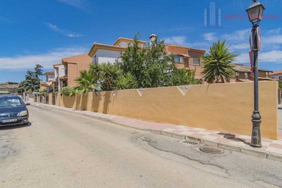 For sale of house in Cúllar Vega