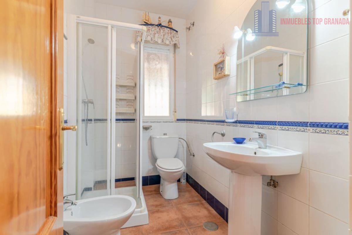 For sale of chalet in Dúrcal