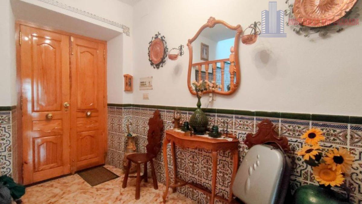 For sale of house in Chimeneas