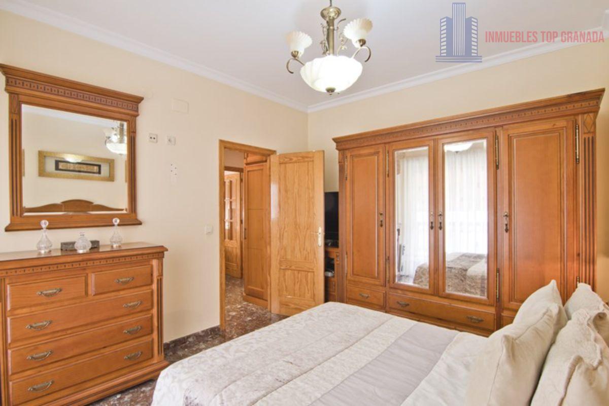 For sale of flat in Motril