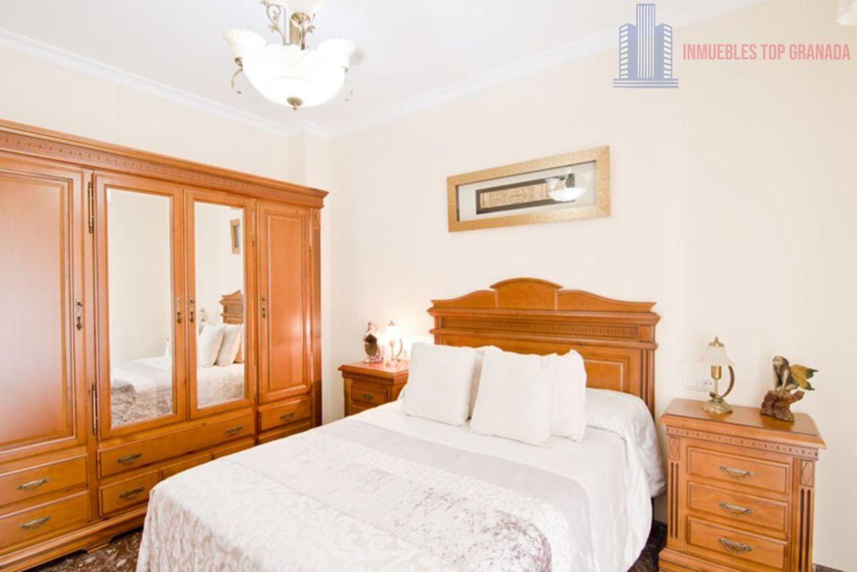 For sale of flat in Motril