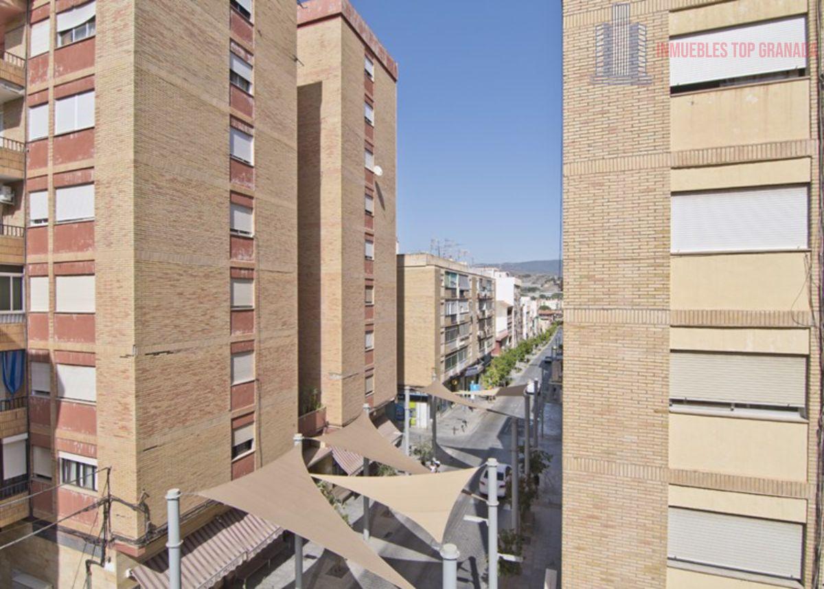 For sale of flat in Motril
