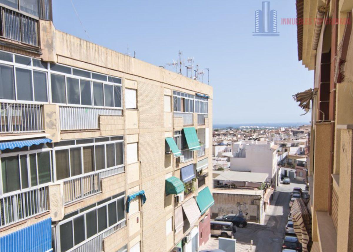 For sale of flat in Motril